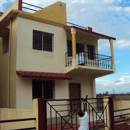 Hotel Kings Castle Guwahati Ngoại thất bức ảnh