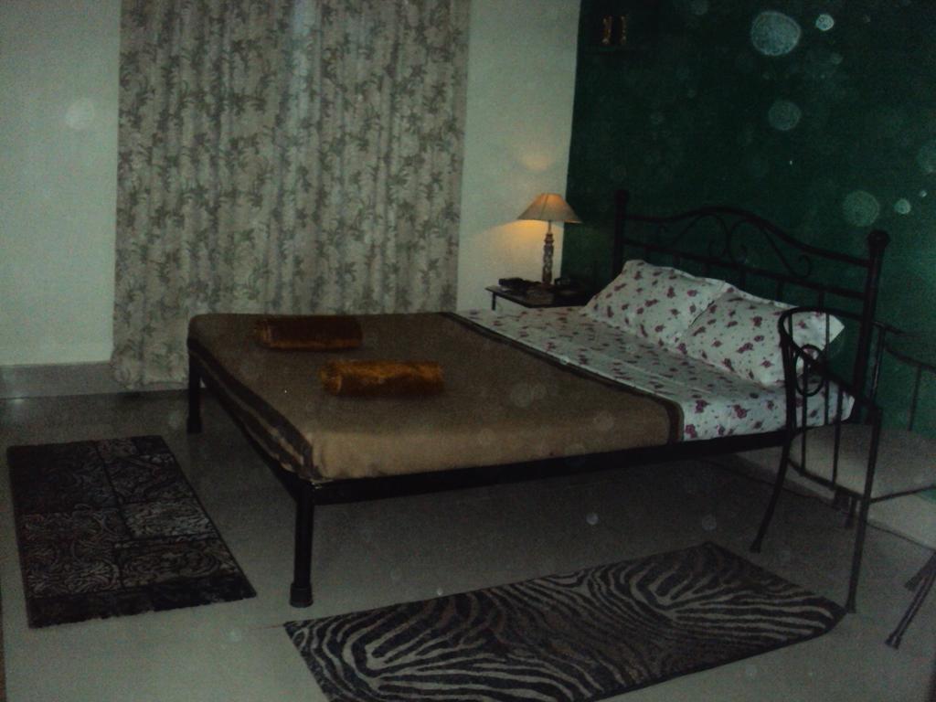 Hotel Kings Castle Guwahati Phòng bức ảnh