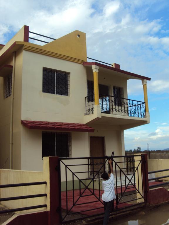 Hotel Kings Castle Guwahati Ngoại thất bức ảnh